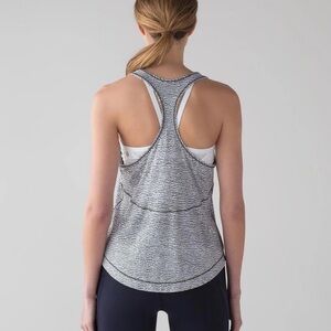 Lululemon  l Long Distance Tank l Sheer Luon Pebble Jacquard White/Black